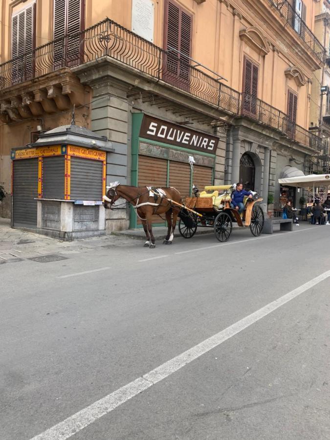 Suite Alla Cattedrale Palermo Eksteriør billede