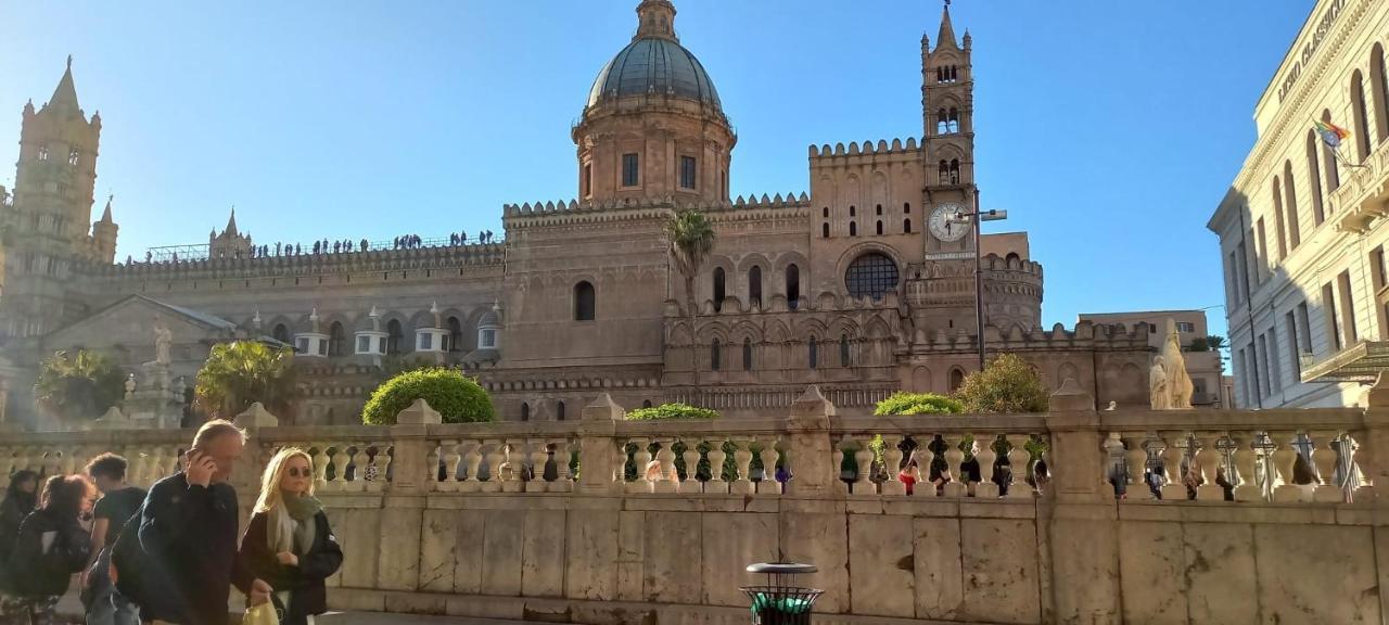 Suite Alla Cattedrale Palermo Eksteriør billede